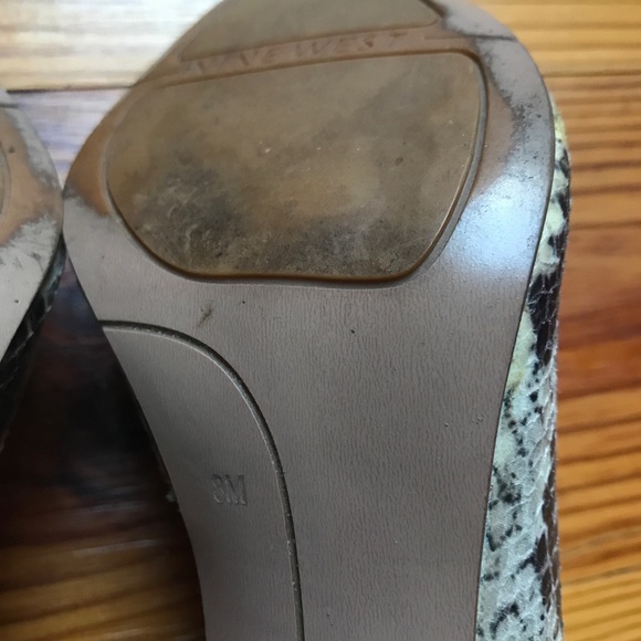 Nine West Beige Black Neutral Snakeskin Stiletto Heels, EUC, 8 - Picture 6 of 12